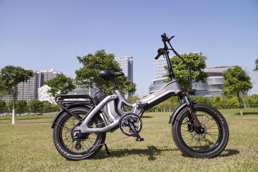 Electric Mountain Bike vs Regular Mountain Bike: Which Should You Choose in 2025?